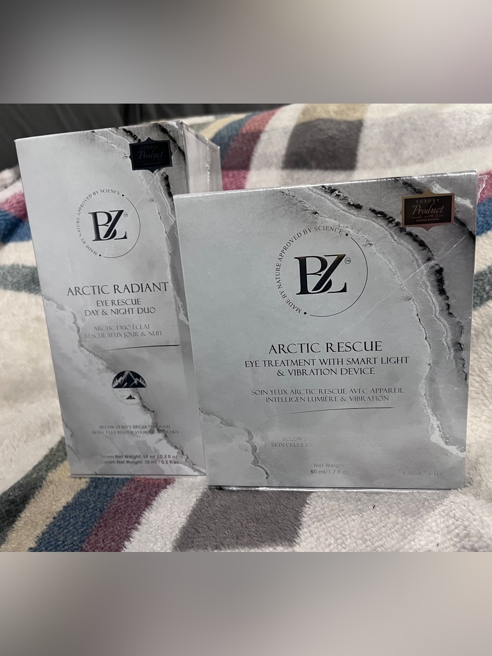Arctic Rescue Eye Treatment w/ Smart Light & Vibration Device & Eye Rescue Duo